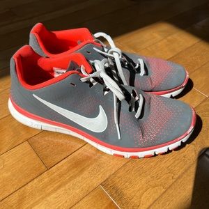 Nike sneakers women